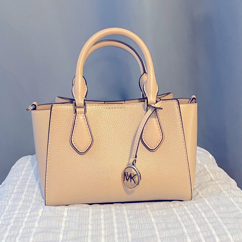 Michael Kors 2 in 1 cross body and tote. Color Buff
